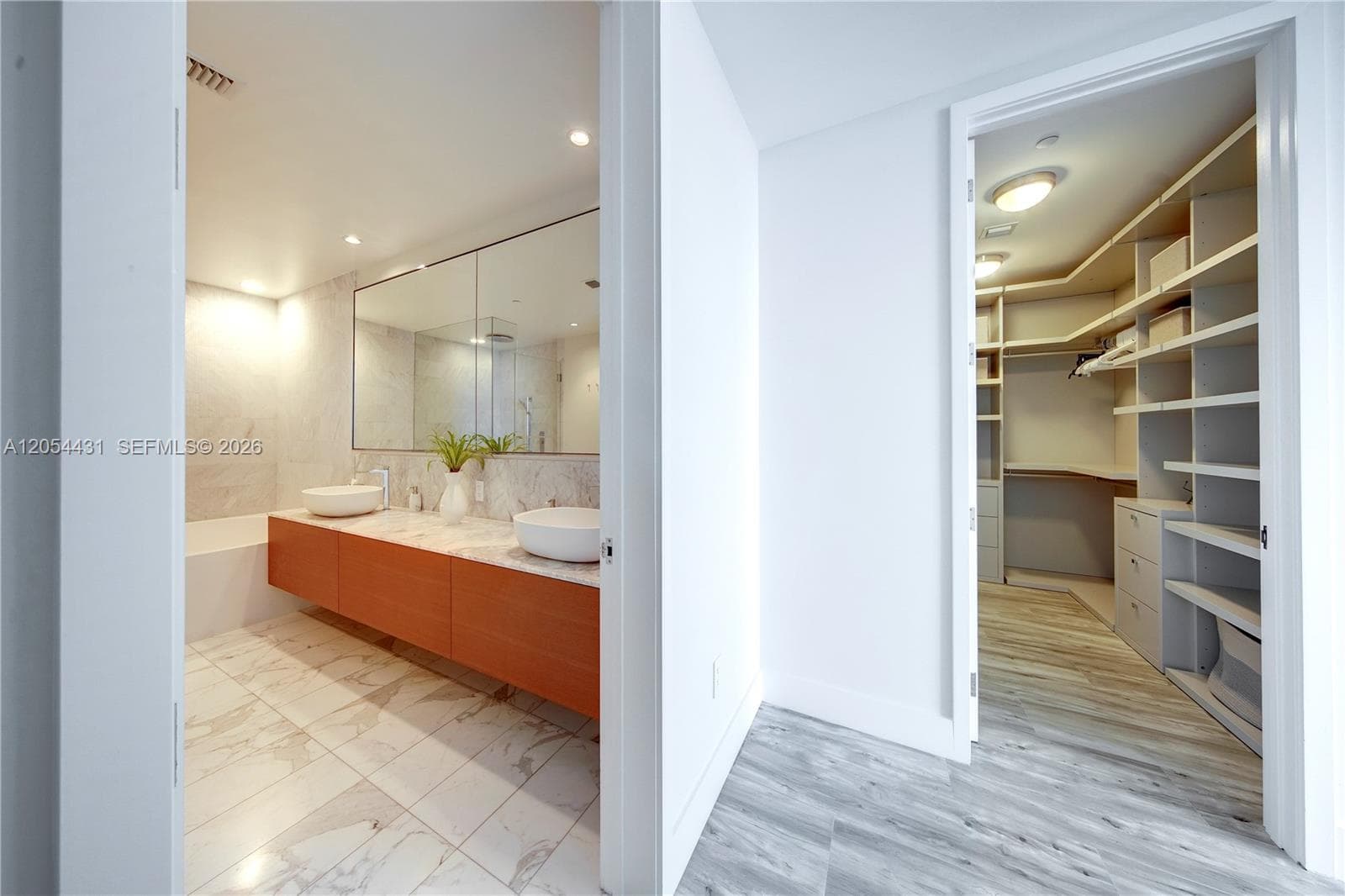 10203 Collins Ave 1502 photo 13