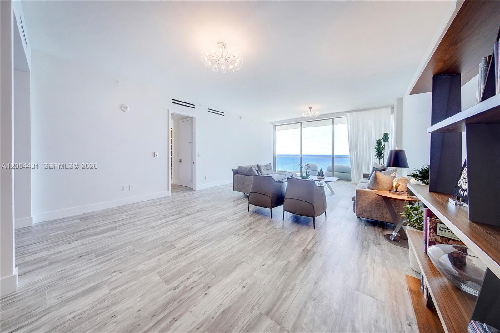 10203 Collins Ave 1502 photo 4