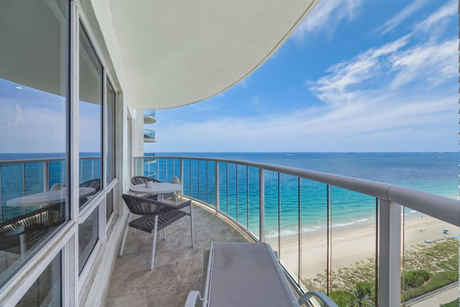 3400 Galt Ocean Drive 1704S photo 2