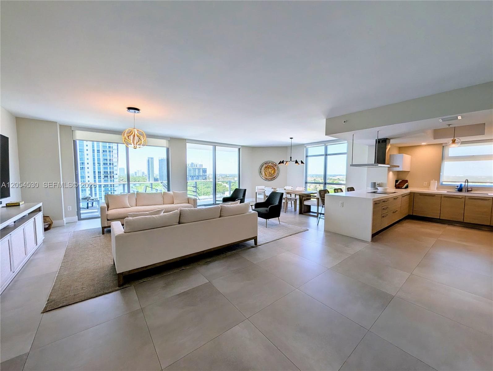 17301 Biscayne Blvd 1501 photo 3