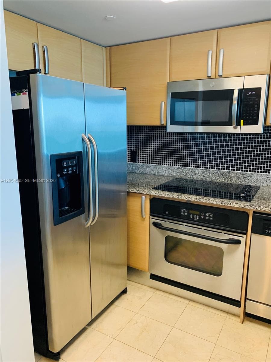 2101 Brickell Ave 2611 photo 7