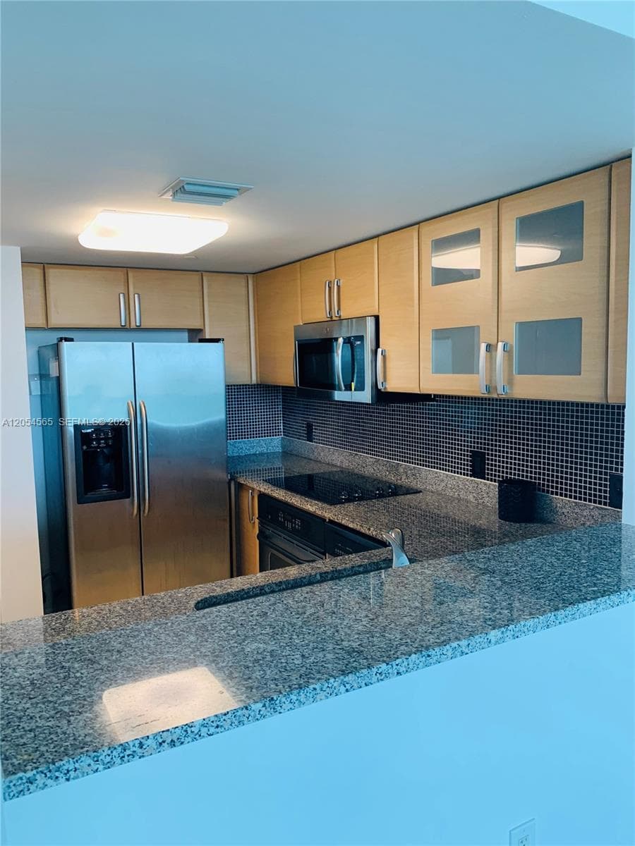 2101 Brickell Ave 2611 photo 1