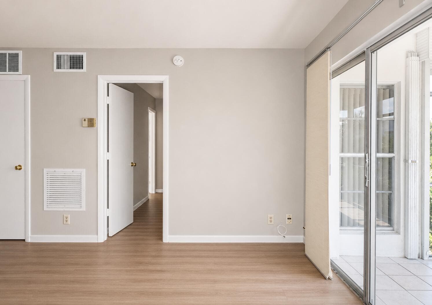 3040 NE 16th Avenue 308 photo 5