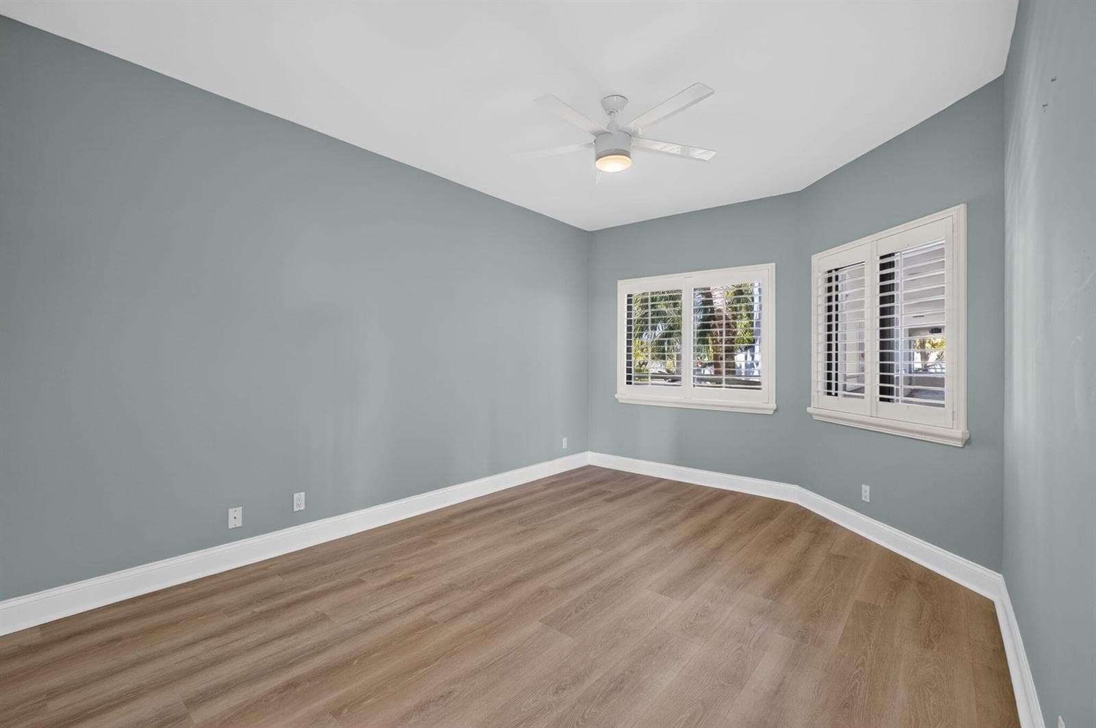 200 Waterway Road 206 photo 19