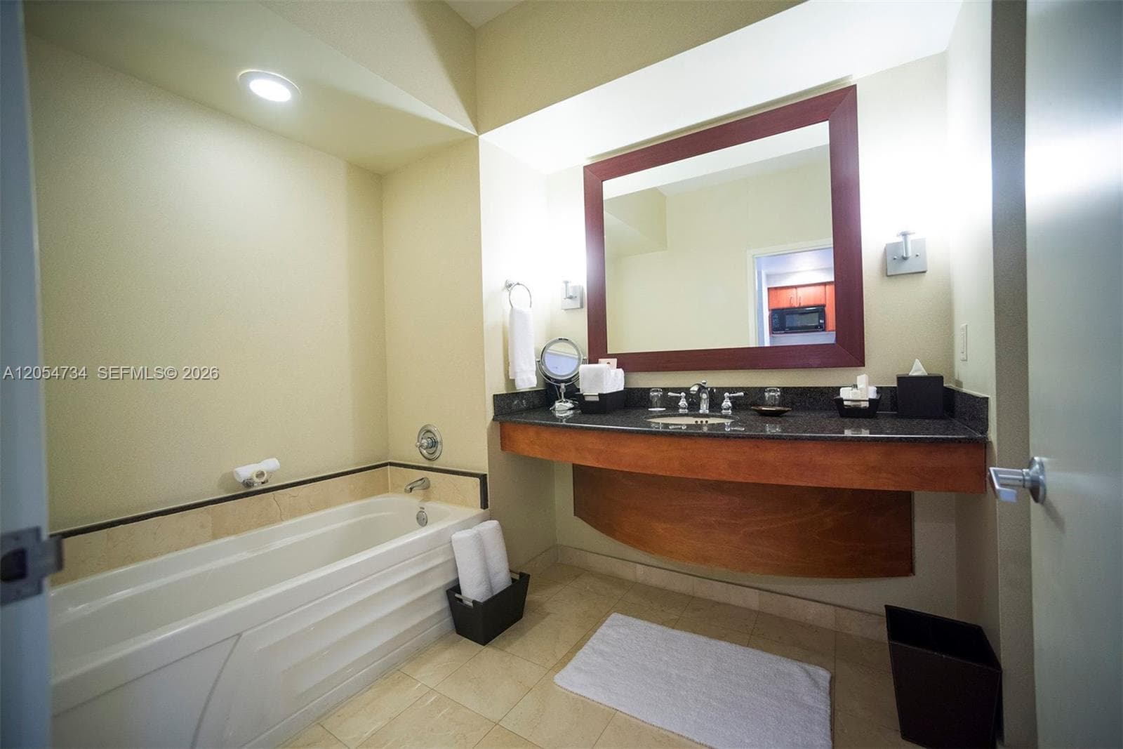 18001 Collins Ave 2711 photo 12