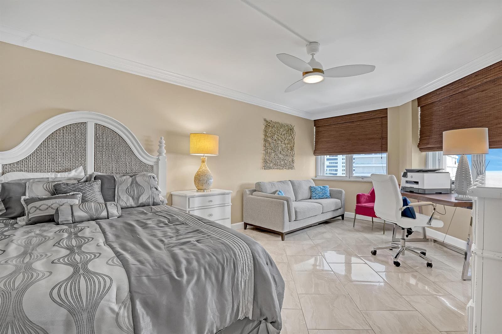 5200 N OCEAN Drive N 1201 photo 22