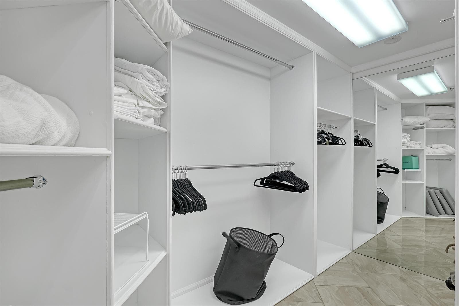 5200 N OCEAN Drive N 1201 photo 19