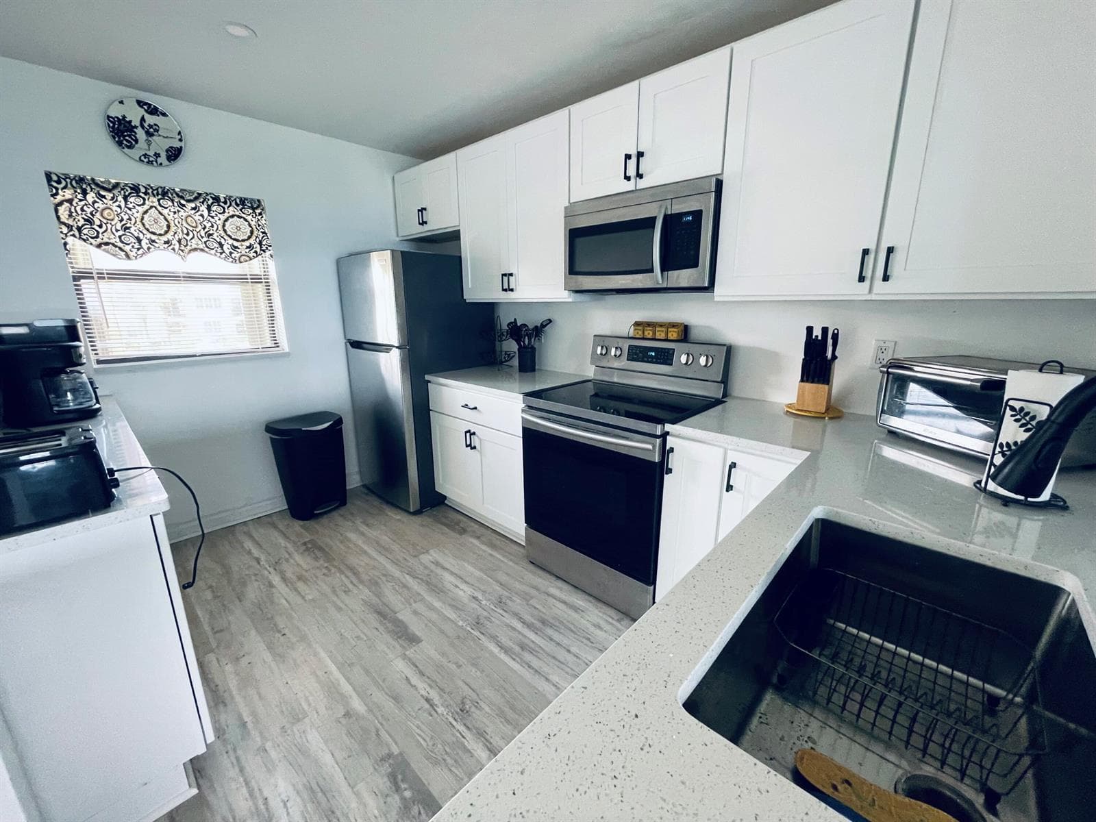 7430 S Ocean Drive 219 photo 13