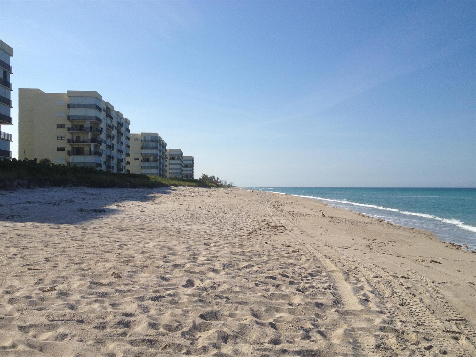 7430 S Ocean Drive 219 photo 25