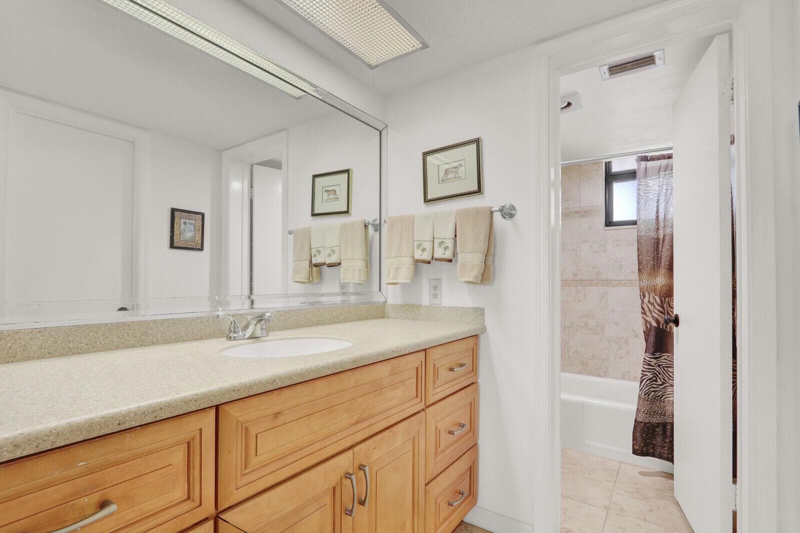 1648 Jupiter Cove Drive 214 photo 18