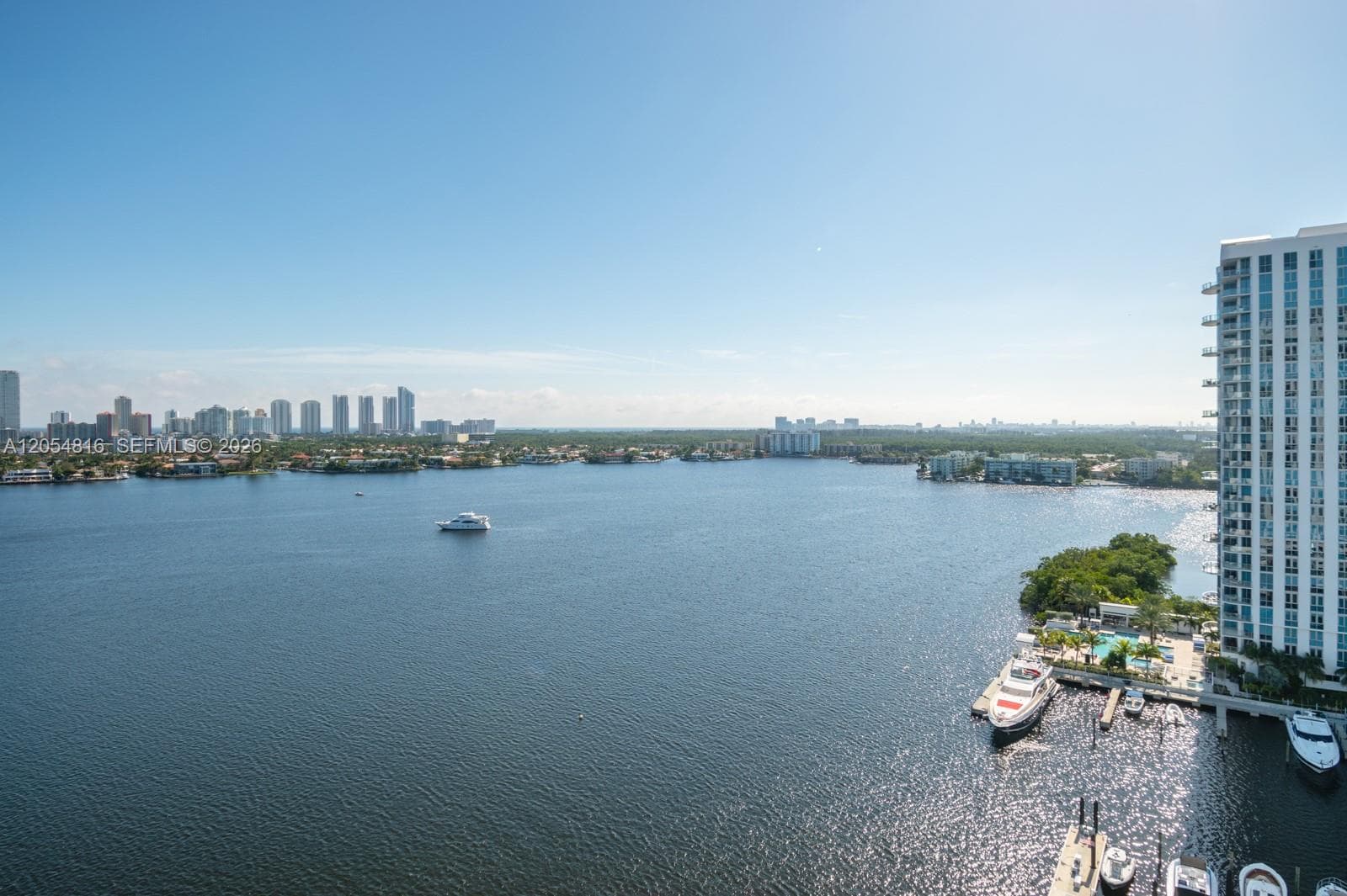 17301 Biscayne Blvd 1609 photo 6