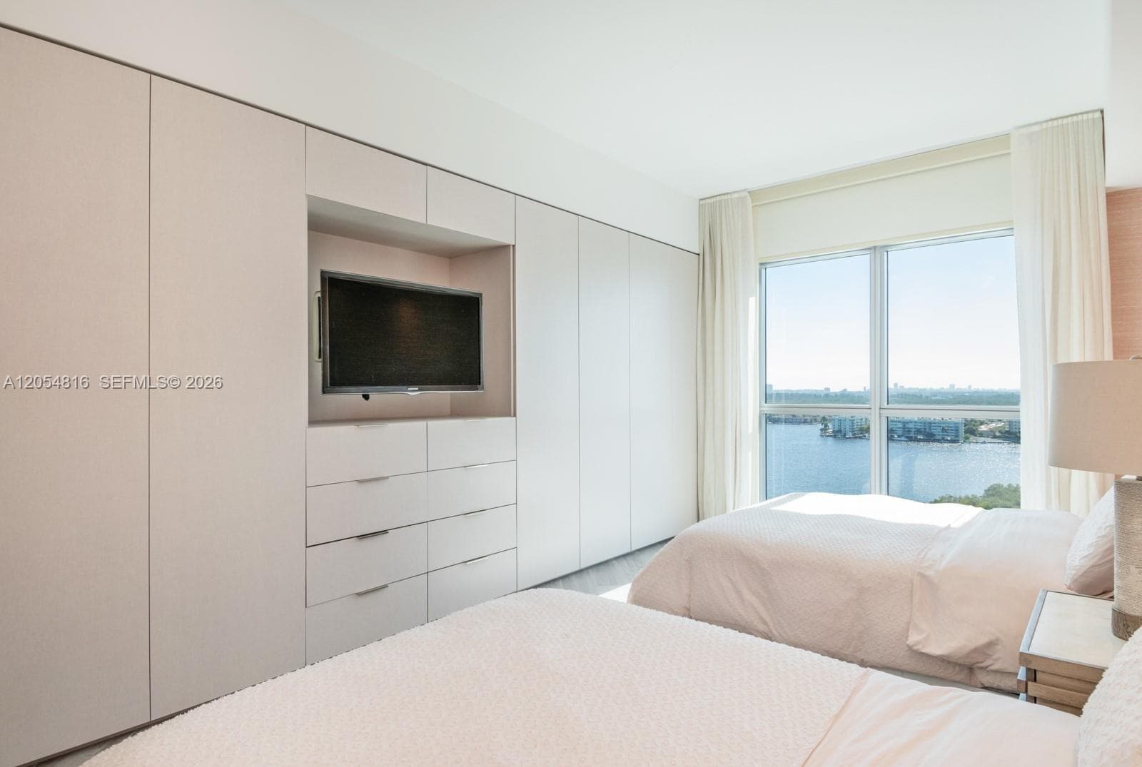17301 Biscayne Blvd 1609 photo 25