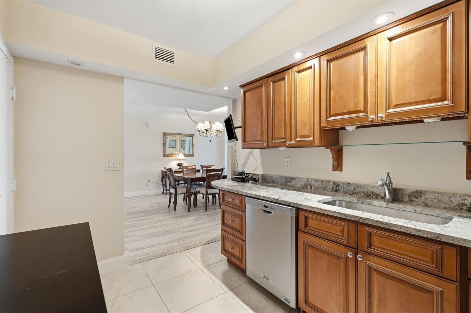 3450 S Ocean Boulevard photo 17