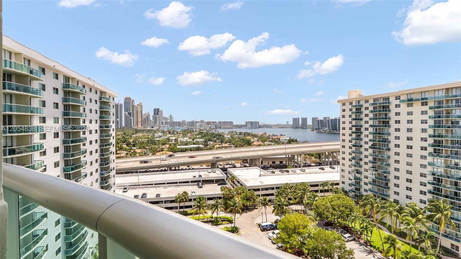 19380 Collins Ave 1423 photo 14