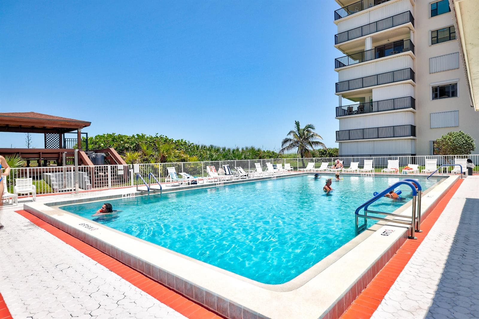 9400 S Ocean Drive 807 photo 6