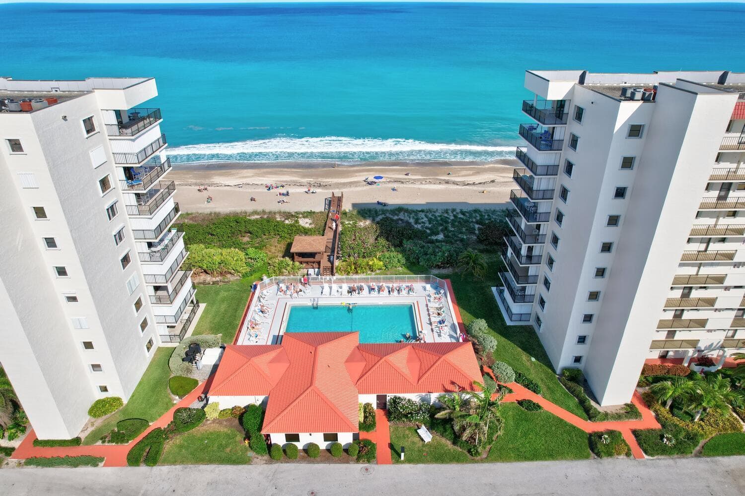 9400 S Ocean Drive 807 photo 3