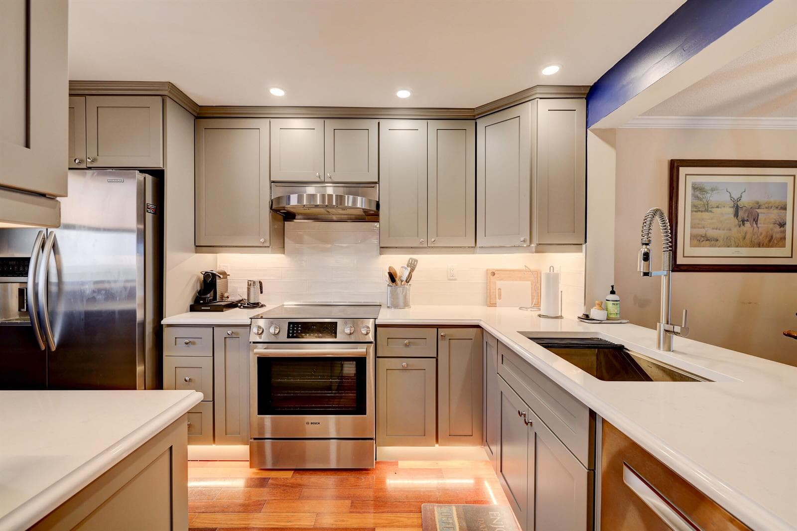 9400 S Ocean Drive 807 photo 8