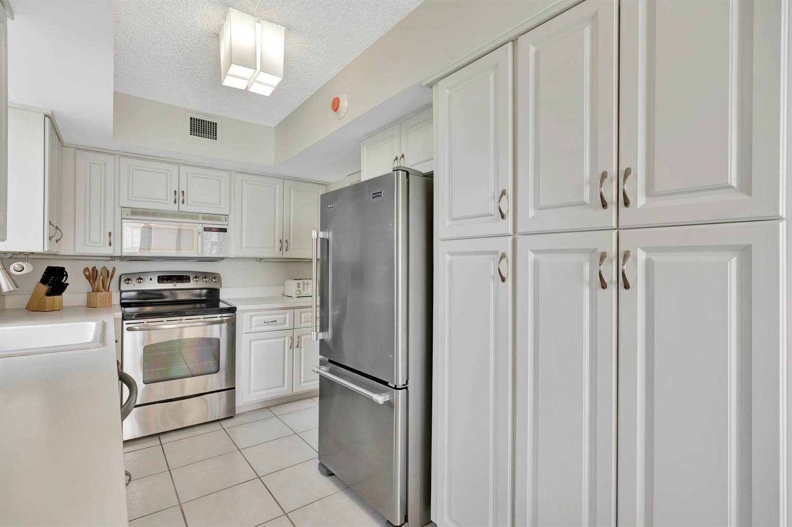 5380 N Ocean Drive 11A photo 12