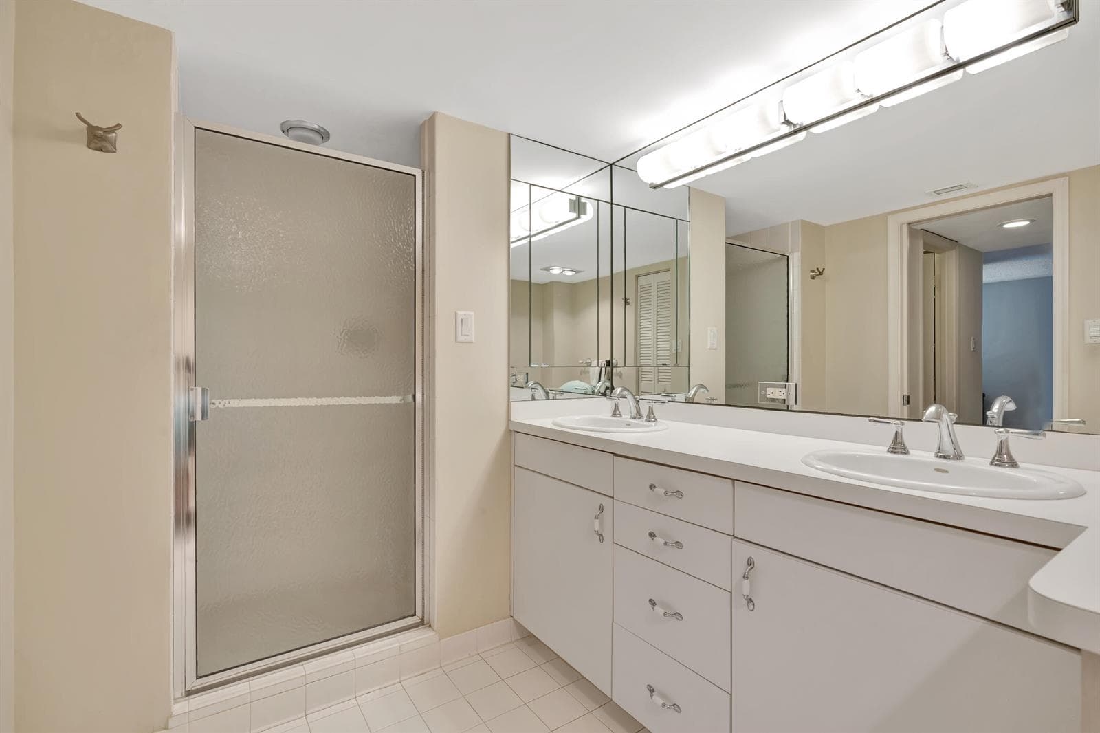 5380 N Ocean Drive 11A photo 20