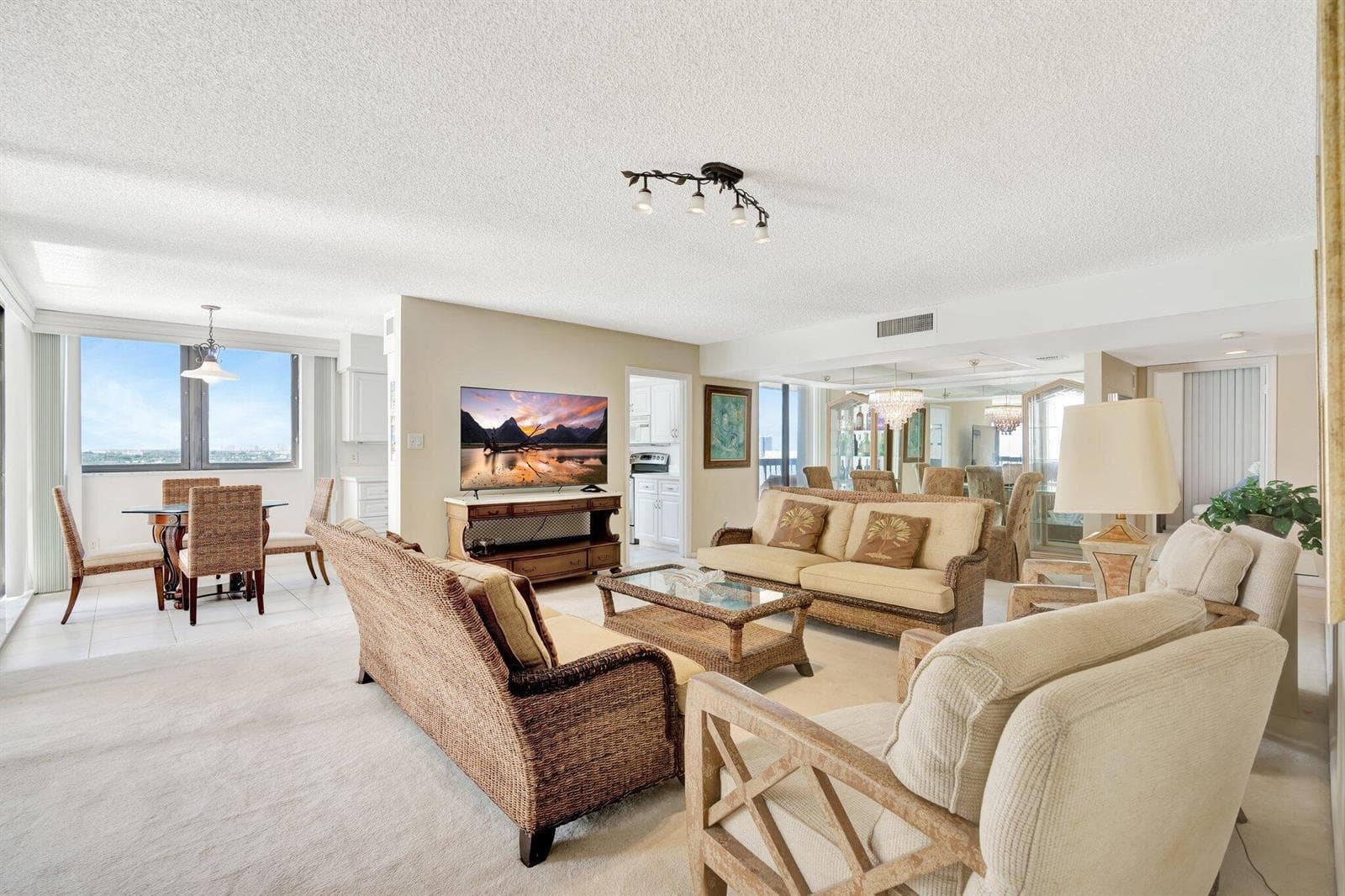5380 N Ocean Drive 11A photo 8