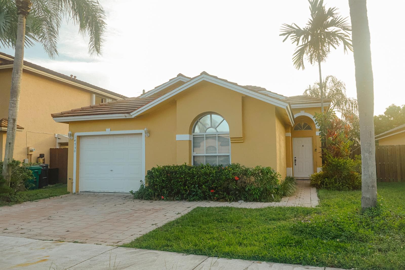 14750 SW 156TH Avenue photo 1