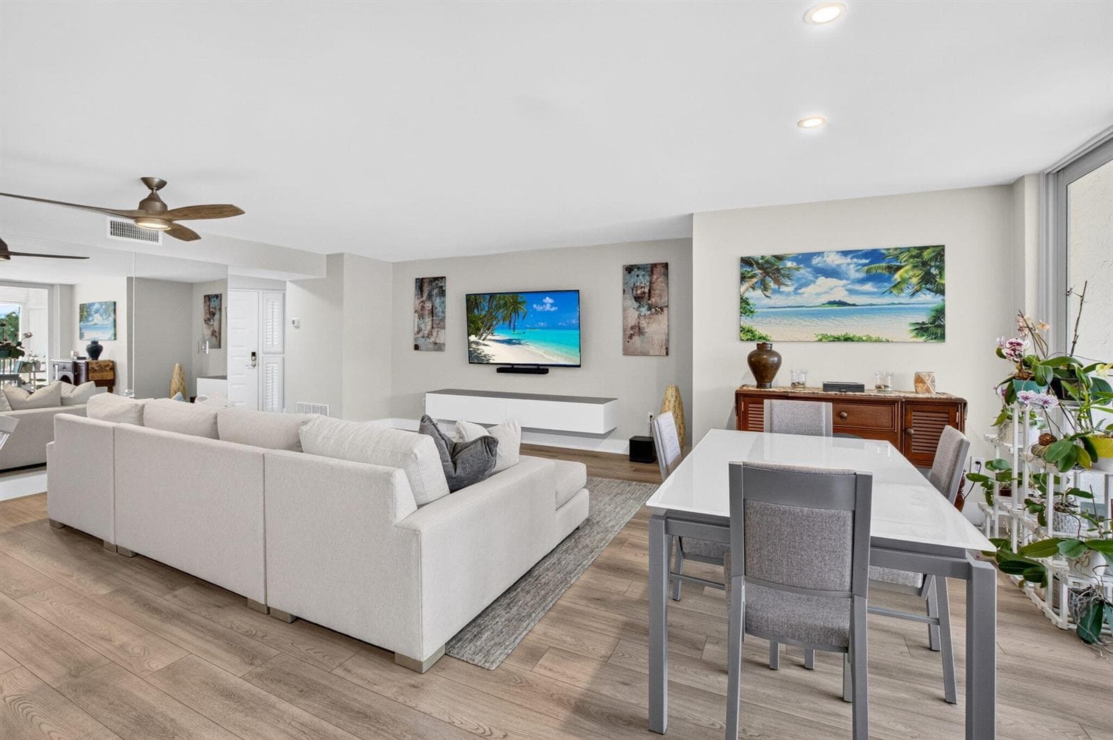 104 HALF MOON Circle D2 photo 6