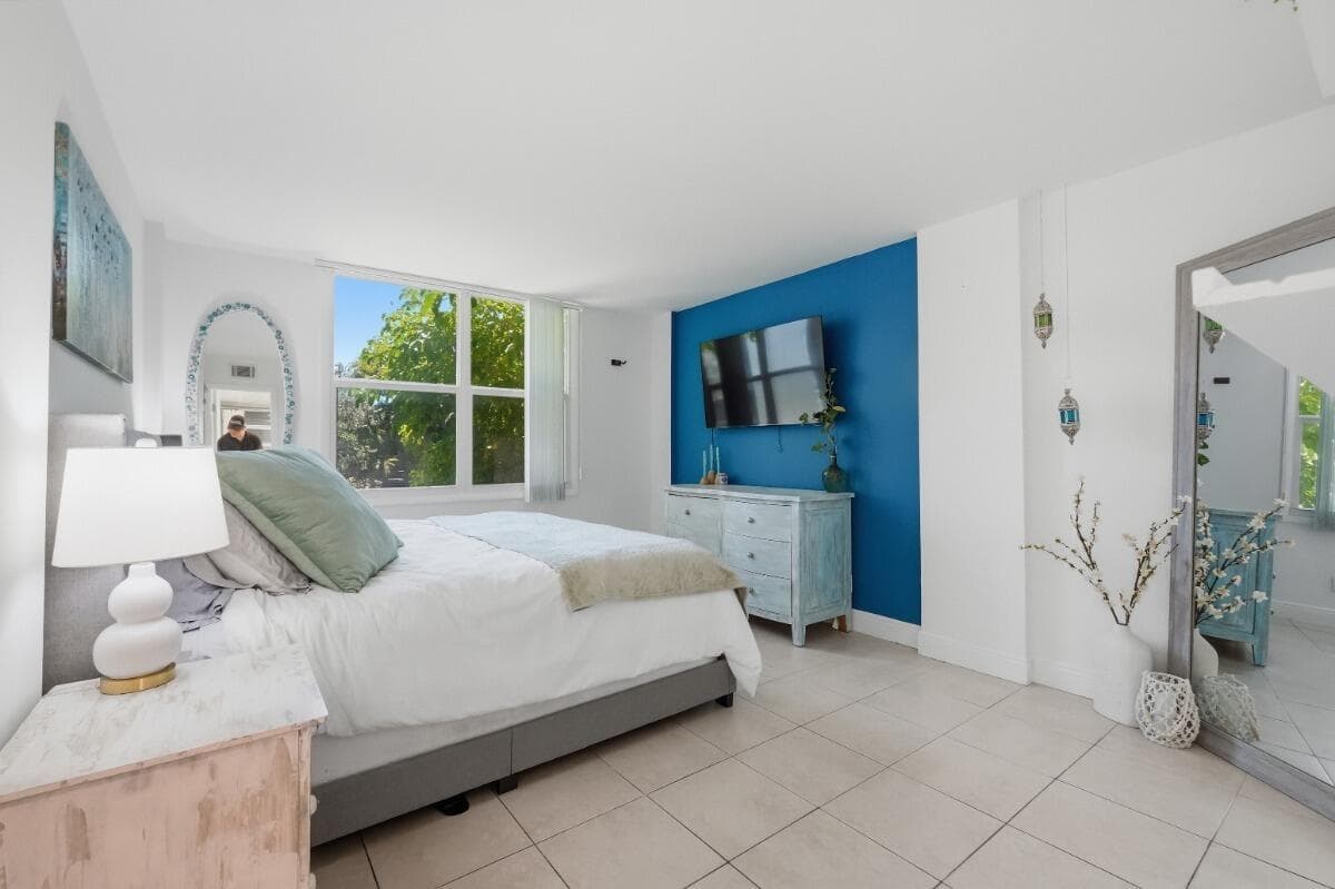 108 ROYAL PARK Drive 1D photo 17