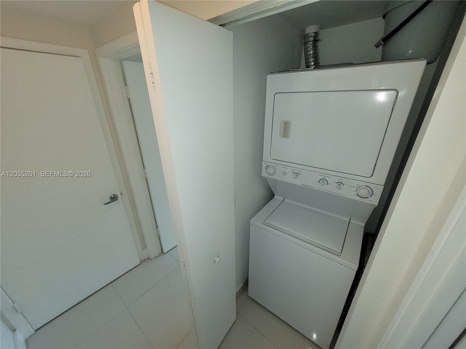 325 S Biscayne Blvd 1719 photo 25