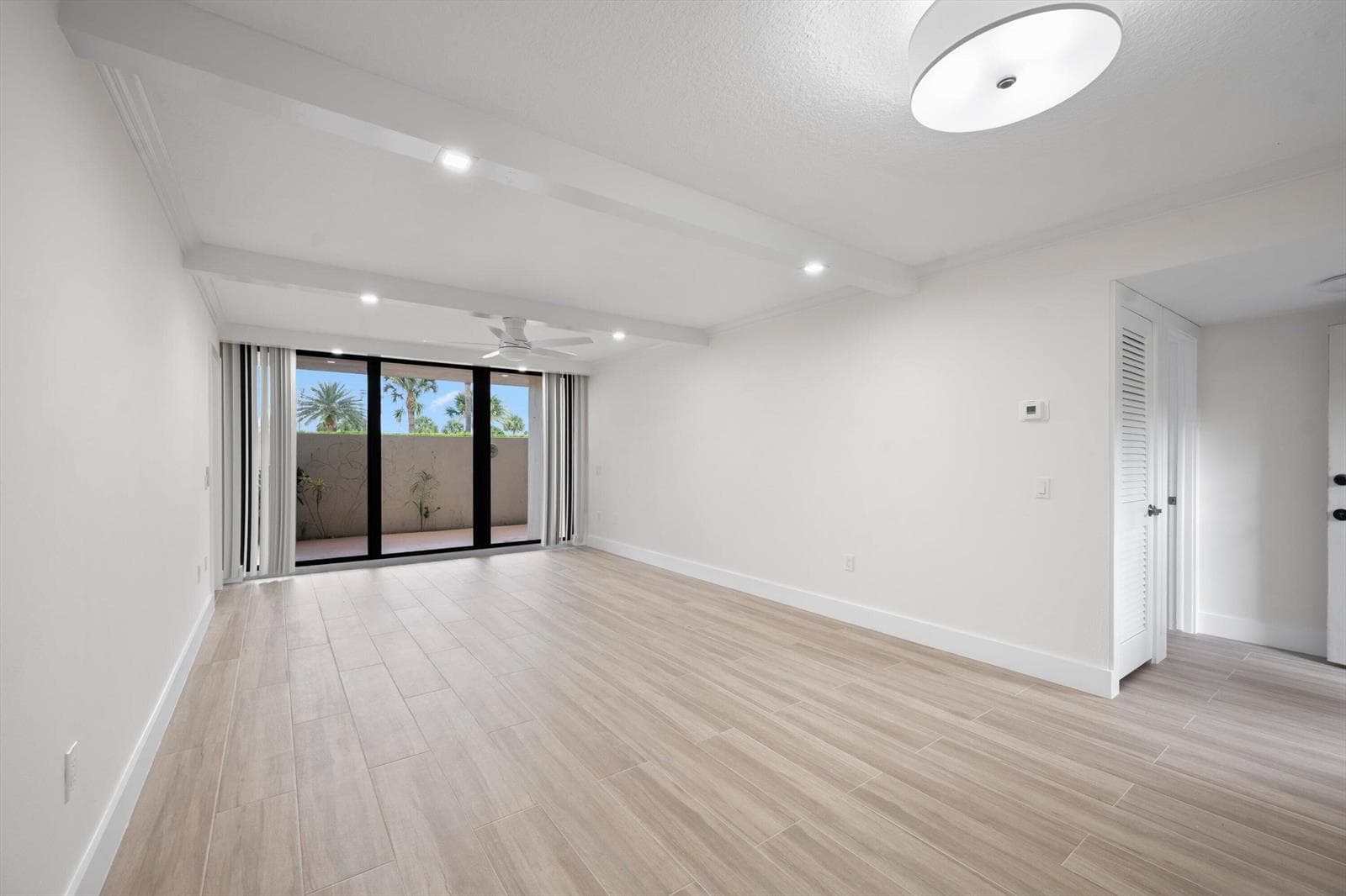 225 S Beach Road photo 8