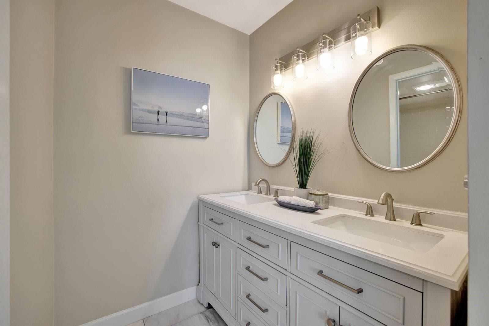 1101 RIVER REACH Drive 415 photo 16