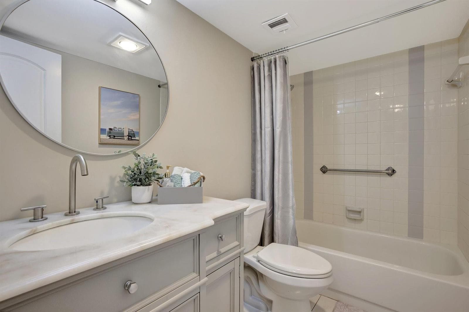 1101 RIVER REACH Drive 415 photo 20