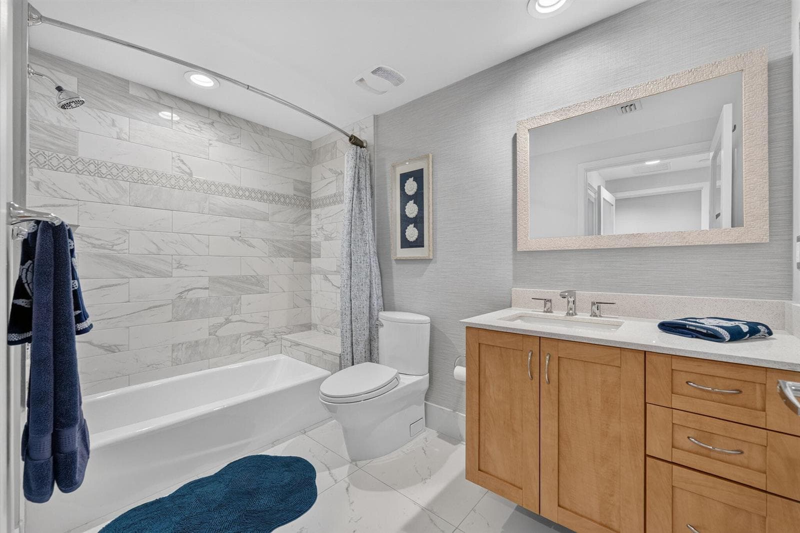2821 N Ocean Boulevard 503s photo 7