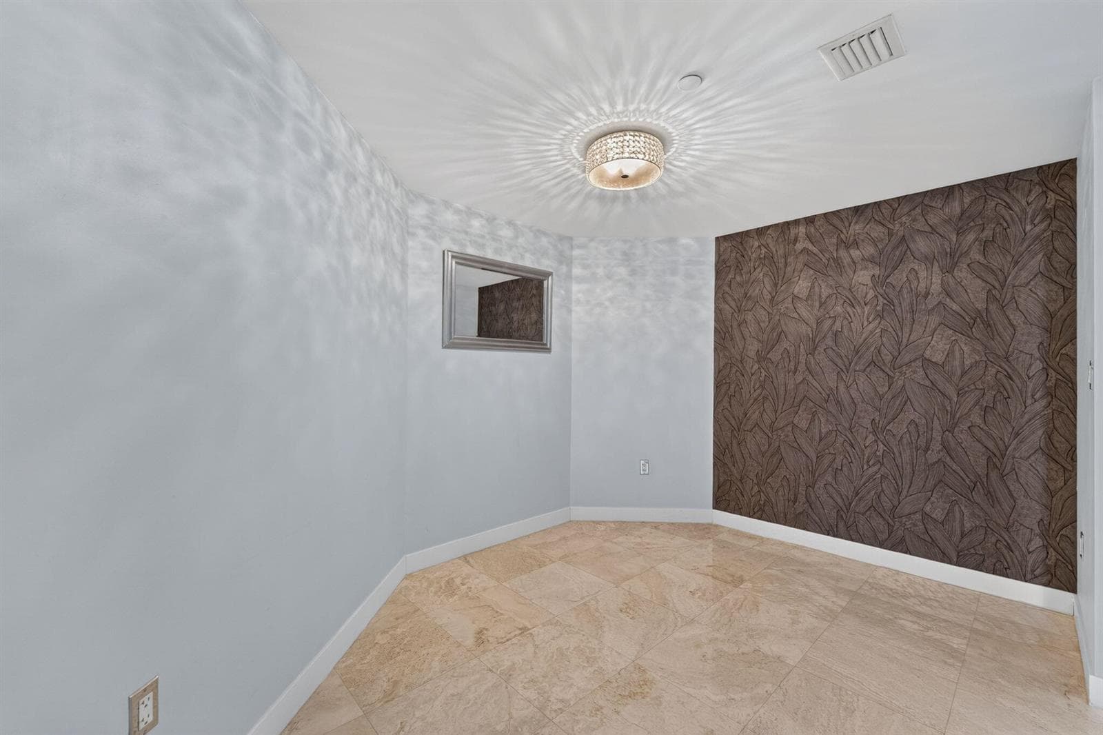 2821 N Ocean Boulevard 503s photo 5