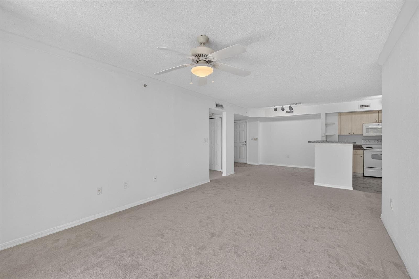 1801 N Flagler Drive 519 photo 20
