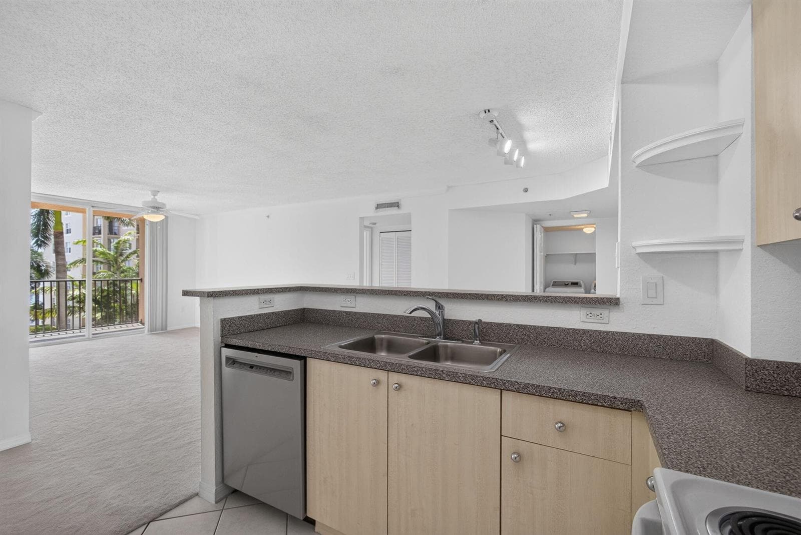 1801 N Flagler Drive 519 photo 15