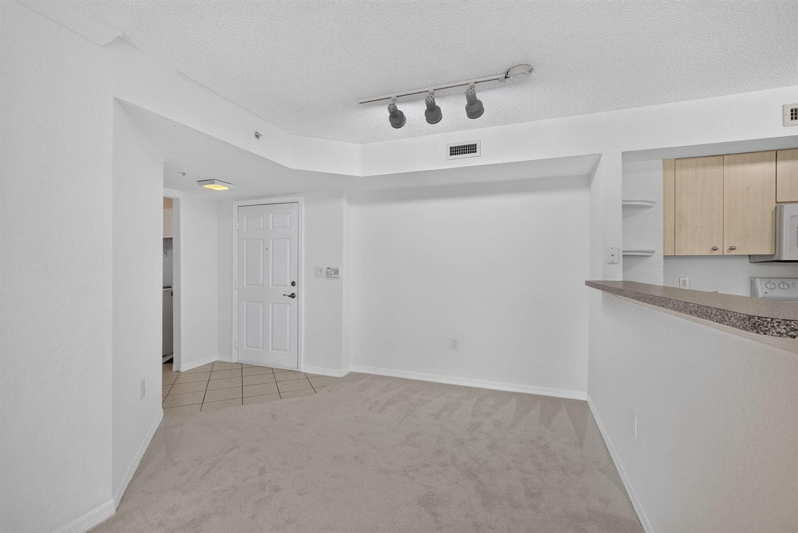 1801 N Flagler Drive 519 photo 8