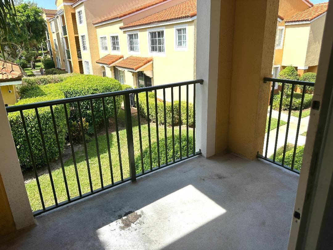 103 Yacht Club Way 208 photo 12