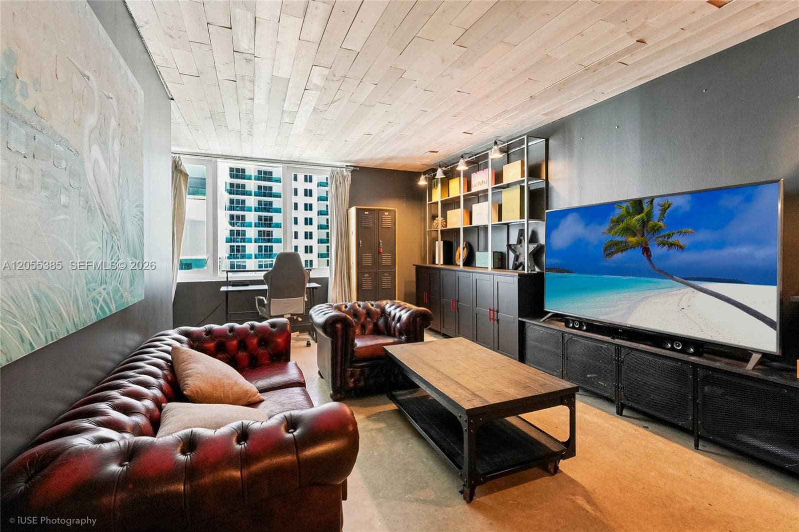 2301 Collins Ave 522 photo 4