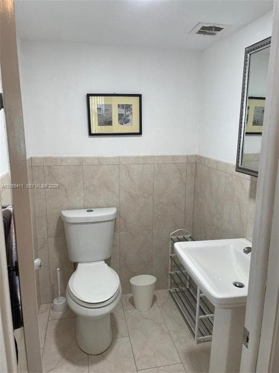 1630 N Ocean Blvd 1213 photo 21