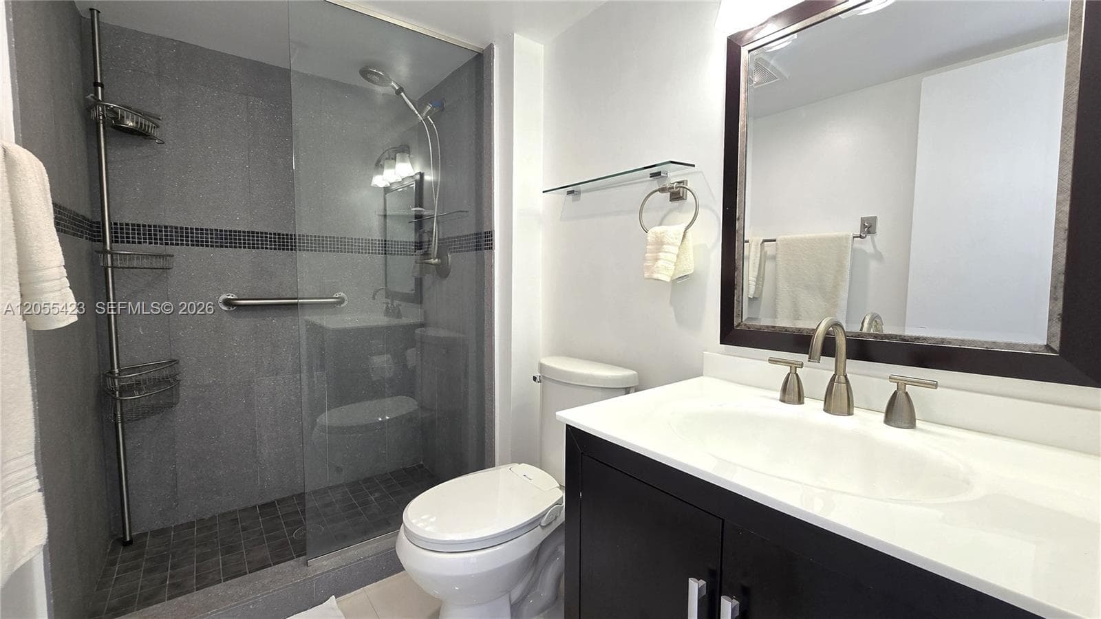 3731 N Country Club Dr 1825 photo 22