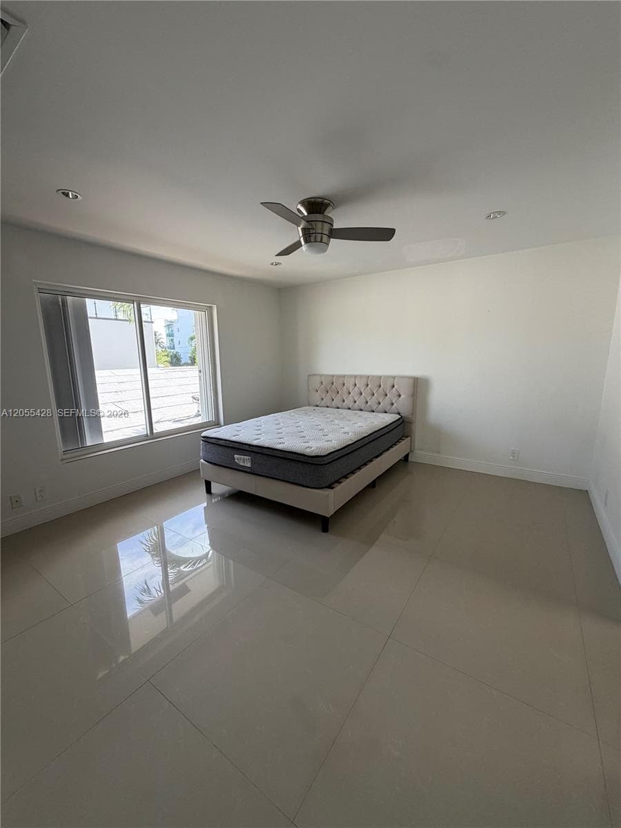 313 Hendricks Isle 4 photo 11