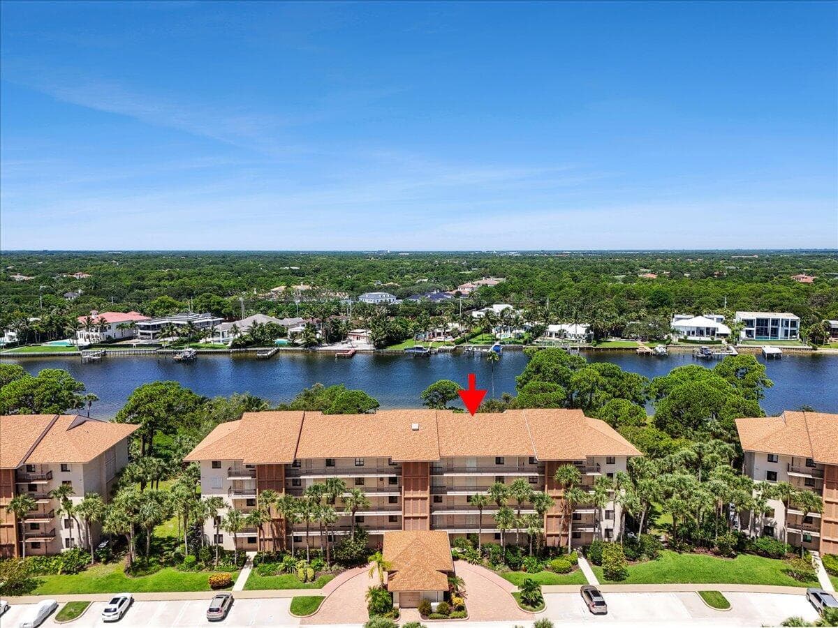 2001 Marina Isle Way 405 photo 1