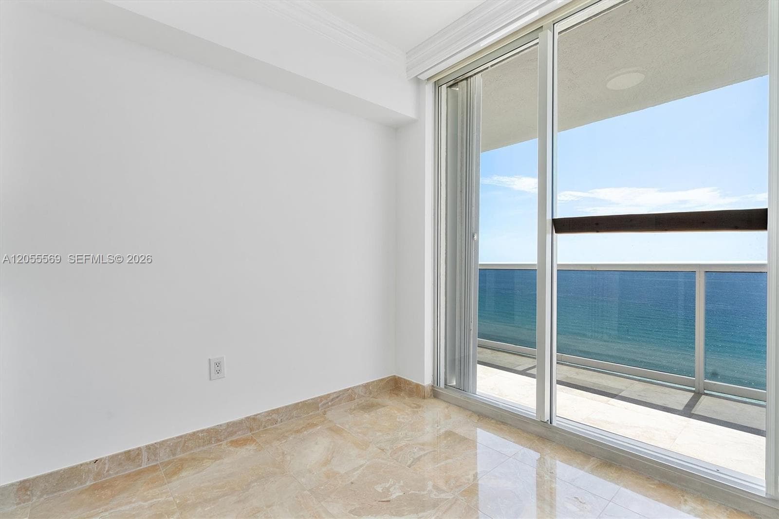 16711 Collins Ave 1207 photo 12
