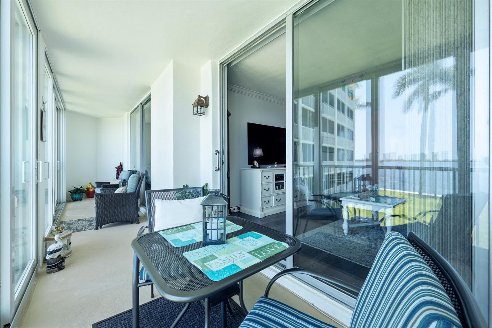 100 Paradise Harbour Boulevard 203 photo 18