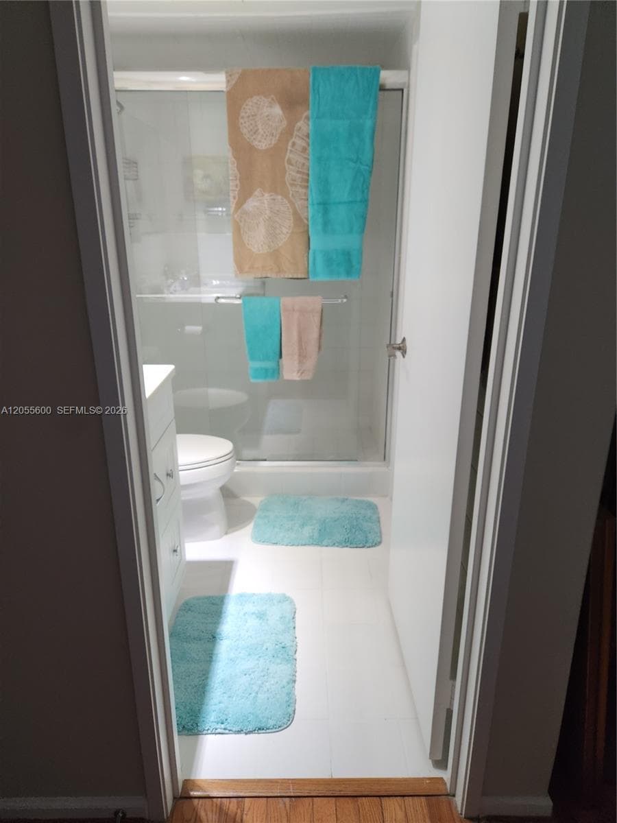 5460 N. Ocean Dr 4B photo 24