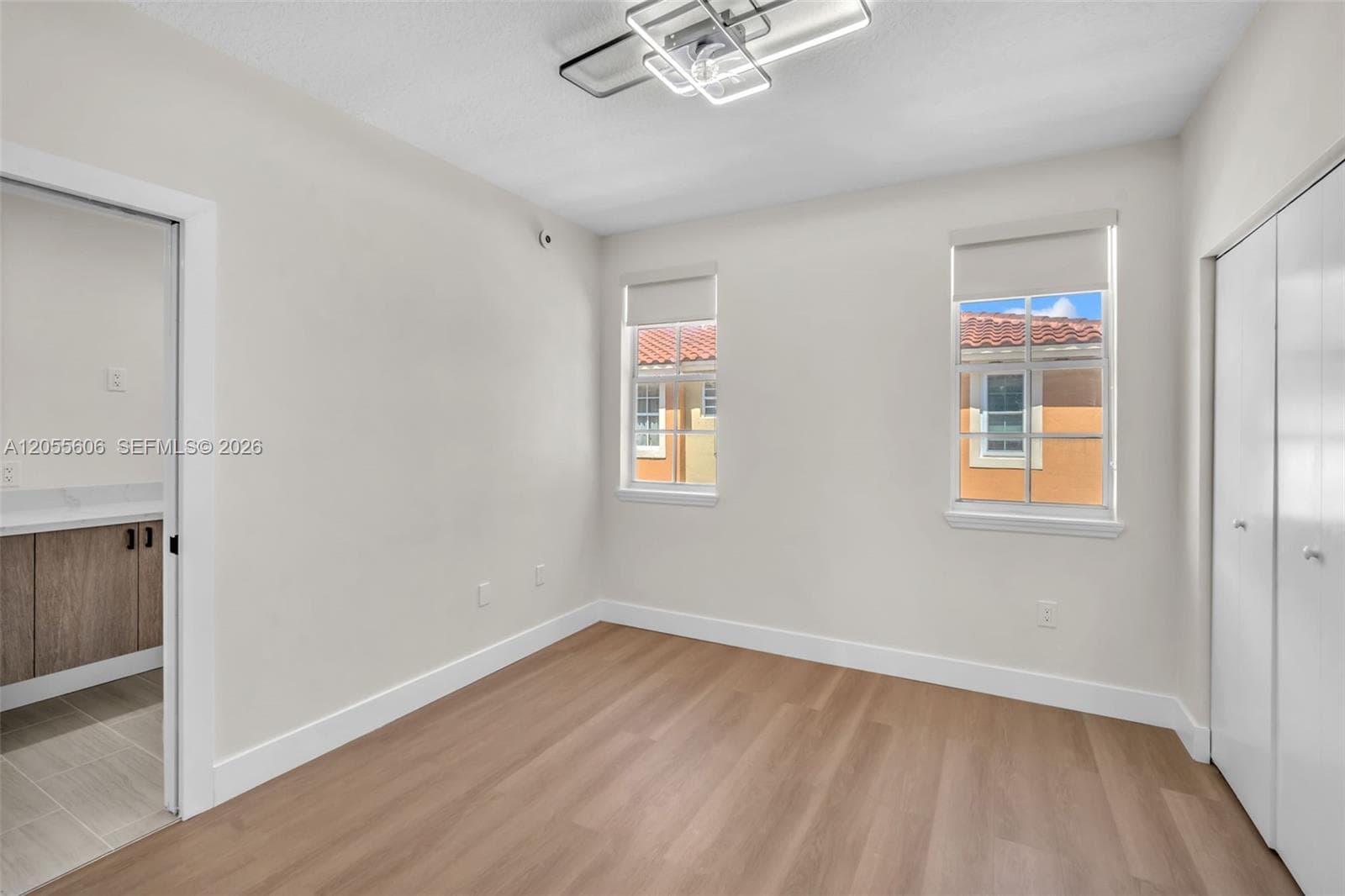 2065 S Ocean Dr TH1 photo 18