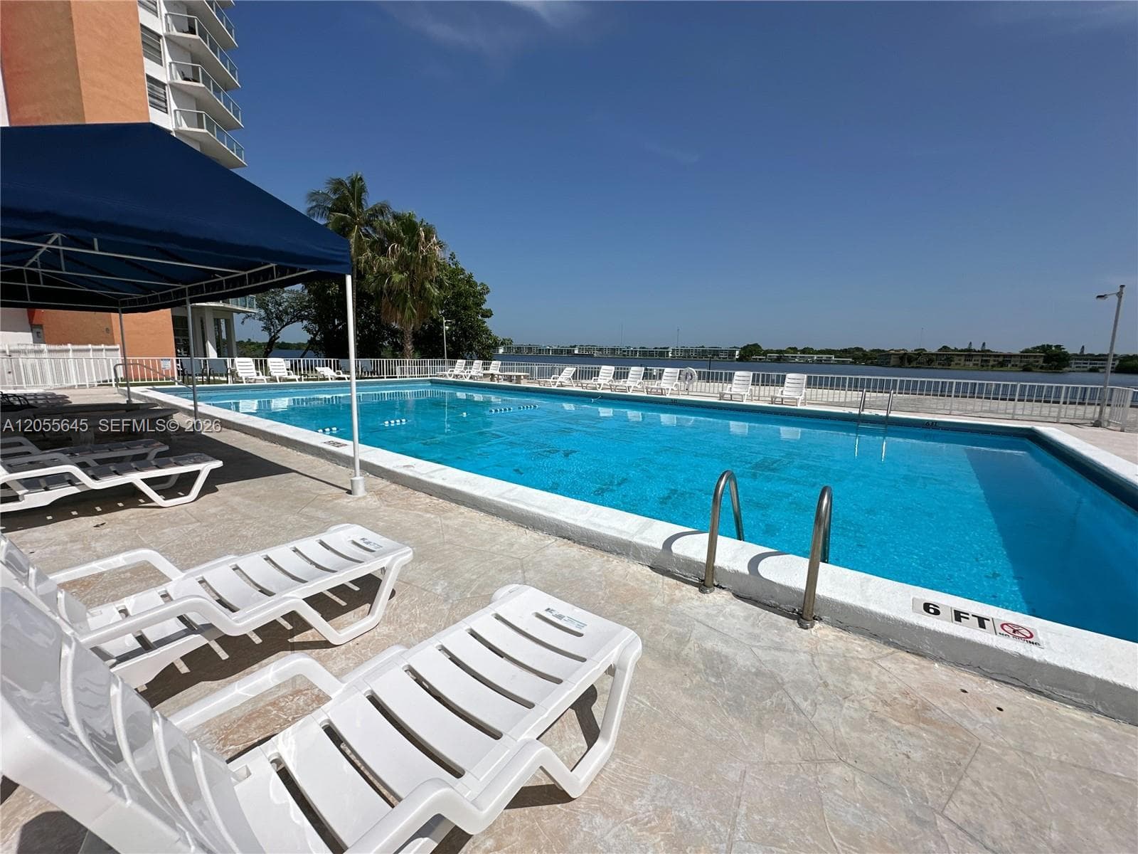 1301 NE Miami Gardens Dr 1403W photo 22