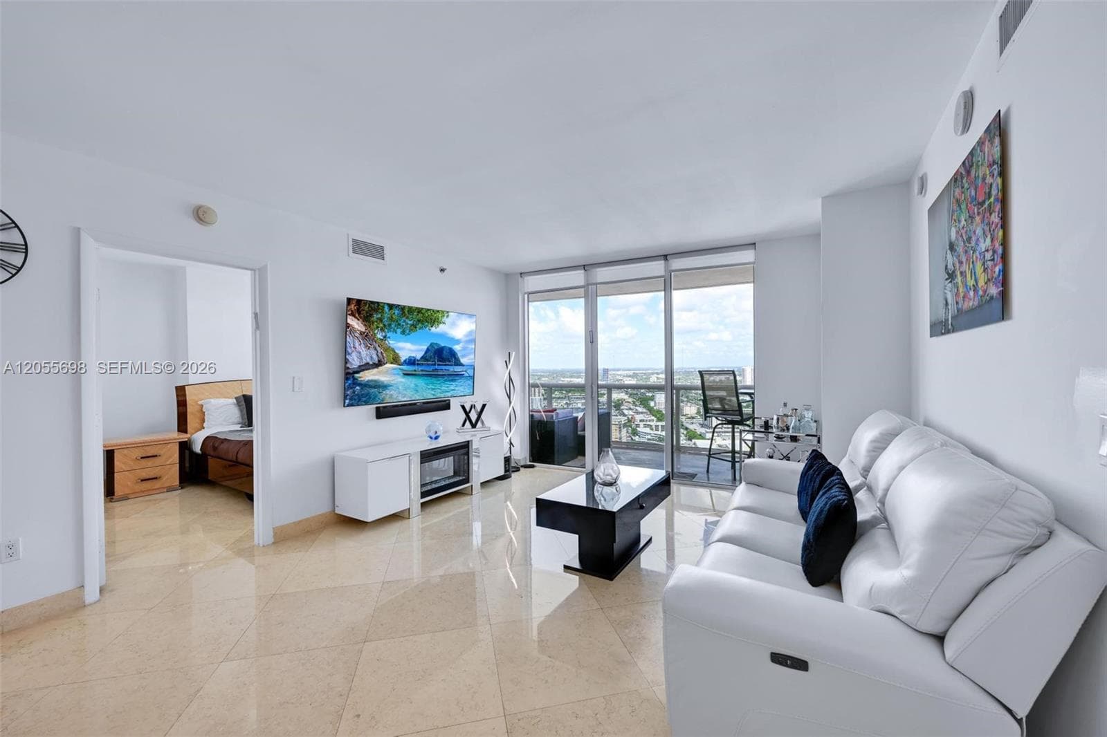 1850 S Ocean Dr 3207 photo 1