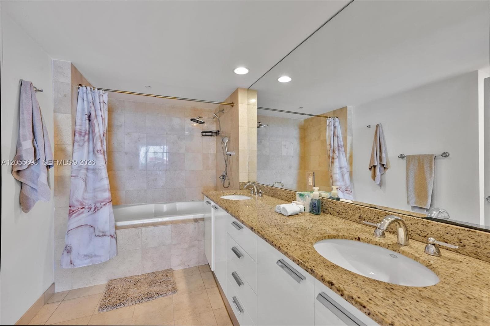 1850 S Ocean Dr 3207 photo 21