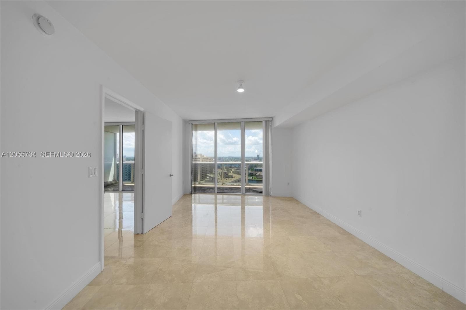 1800 S Ocean Dr 1809 photo 8